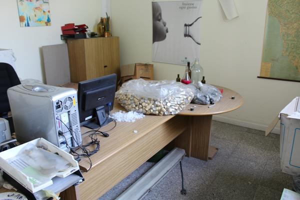 1#3180 Ramo di azienda dedita alla distribuzione di contenitori in vetro per imbottigliamento in vendita - foto 36