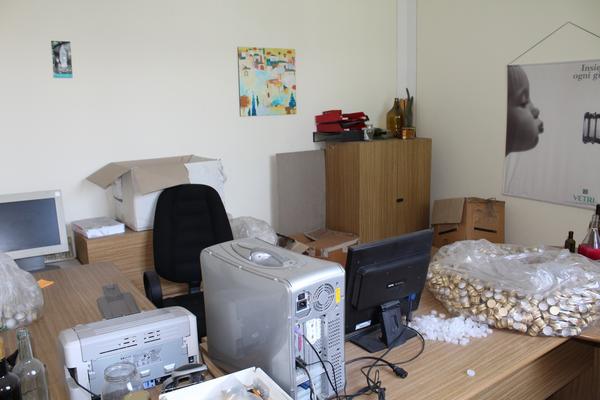 1#3180 Ramo di azienda dedita alla distribuzione di contenitori in vetro per imbottigliamento in vendita - foto 37