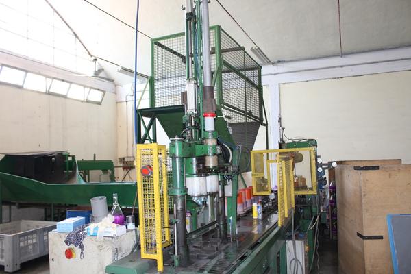 1#3180 Ramo di azienda dedita alla distribuzione di contenitori in vetro per imbottigliamento in vendita - foto 58