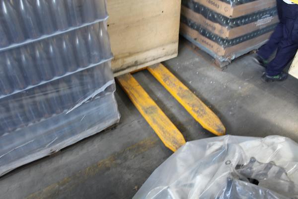 1#3180 Ramo di azienda dedita alla distribuzione di contenitori in vetro per imbottigliamento in vendita - foto 82