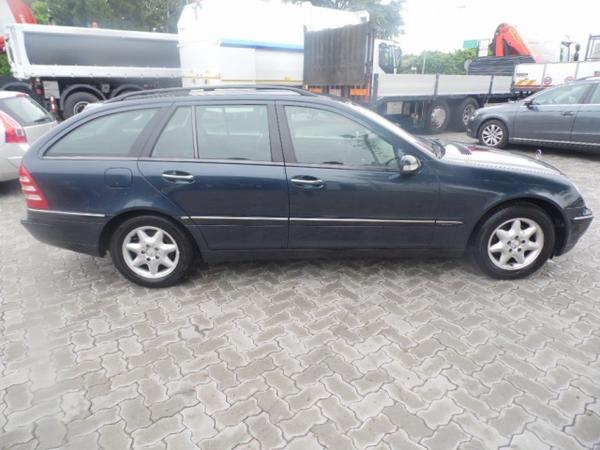 3#3189 Autovettura Mercedes-Benz C 180 in vendita - foto 3