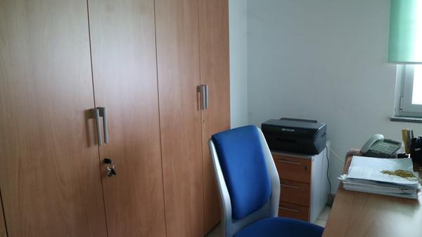 1#3195 Arredi e attrezzature per ufficio in vendita - foto 2
