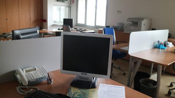 1#3195 Arredi e attrezzature per ufficio in vendita - foto 9