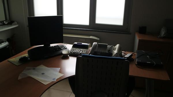 1#3195 Arredi e attrezzature per ufficio in vendita - foto 12