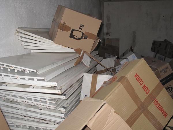 1#3208 Attrezzature ed arredi per negozio in vendita - foto 4