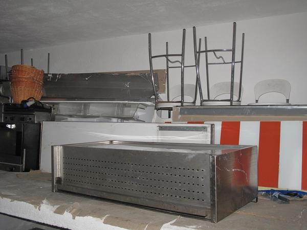 3#3208 Arredi ed attrezzature per bar in vendita - foto 2