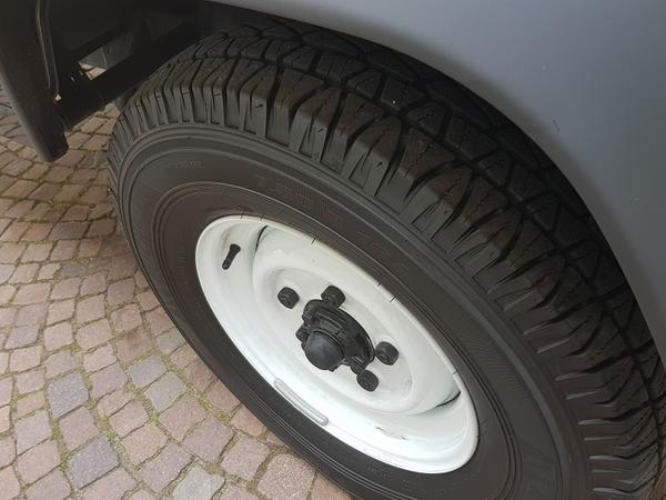 27#3215 Autoveicolo Land Rover in vendita - foto 6