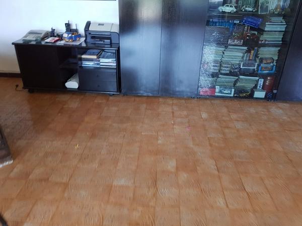 29#3215 Arredamento ufficio in vendita - foto 2