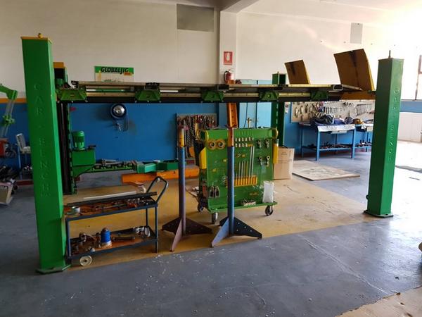 Attrezzatura meccanica in vendita