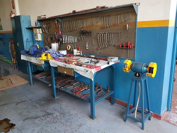 Attrezzatura meccanica in vendita