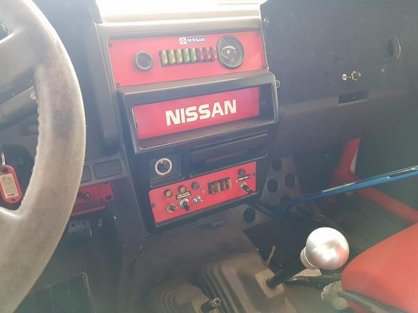 8#3215 Nissan King Cab da rally in vendita - foto 3