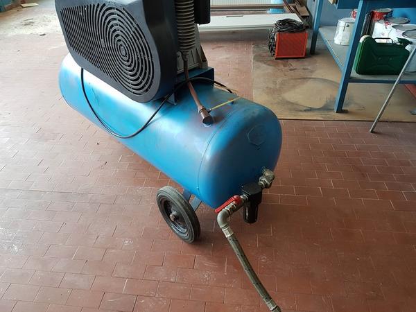 9#3215 Banco da lavoro e compressore Top Air in vendita - foto 11