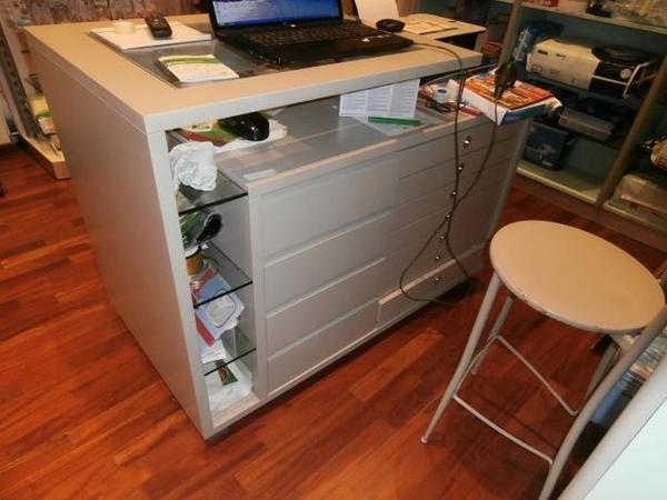 1#3226 Cessione compendio aziendale Farmacia Internazionale Snc in vendita - foto 2