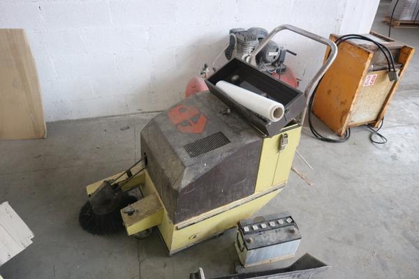 2#3244 Spazzatrice Cimex e carrello elevatore in vendita - foto 5