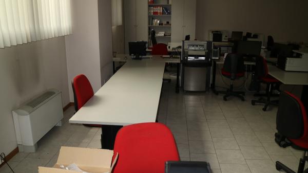 1#3247 Arredi ufficio in vendita - foto 3