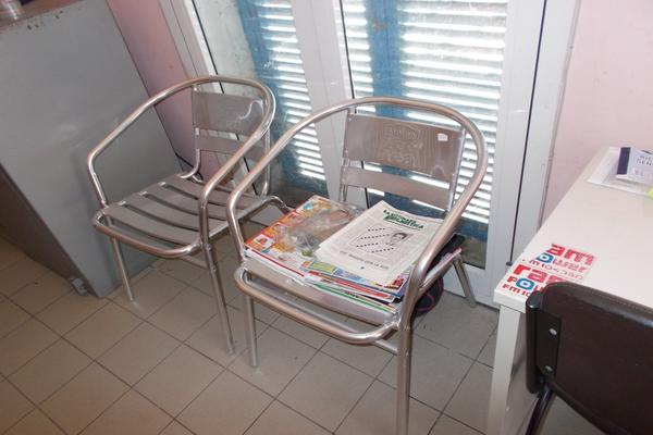 2#3255 Registratori di cassa e materiale infermeria in vendita - foto 10