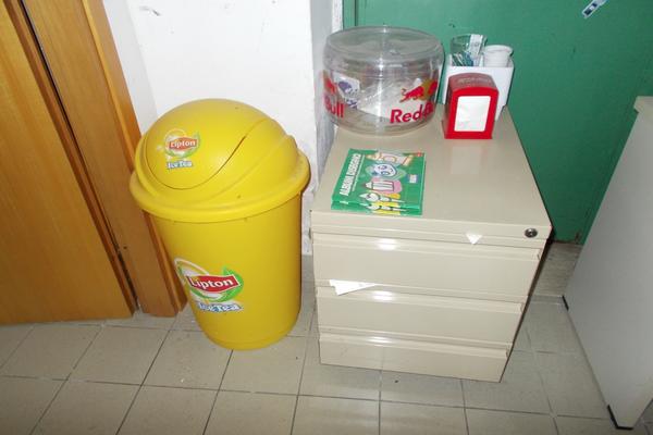 2#3255 Registratori di cassa e materiale infermeria in vendita - foto 19