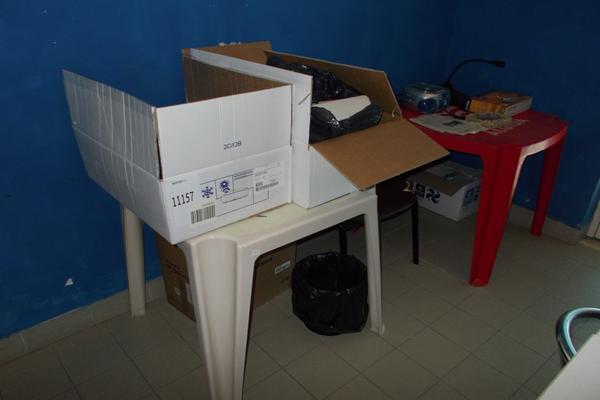 2#3255 Registratori di cassa e materiale infermeria in vendita - foto 21