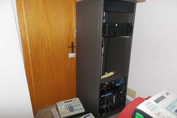2#3255 Registratori di cassa e materiale infermeria in vendita - foto 31