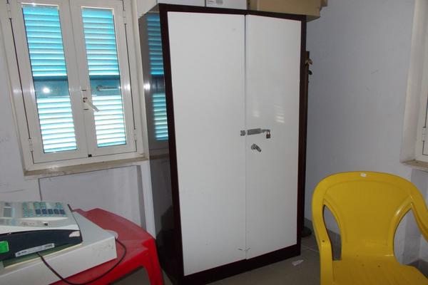 2#3255 Registratori di cassa e materiale infermeria in vendita - foto 32