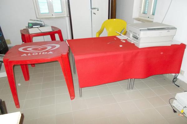 2#3255 Registratori di cassa e materiale infermeria in vendita - foto 34