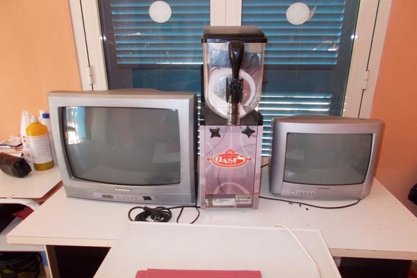 2#3255 Registratori di cassa e materiale infermeria in vendita - foto 42