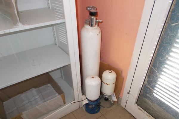 2#3255 Registratori di cassa e materiale infermeria in vendita - foto 46