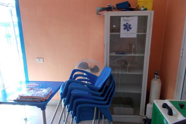2#3255 Registratori di cassa e materiale infermeria in vendita - foto 47