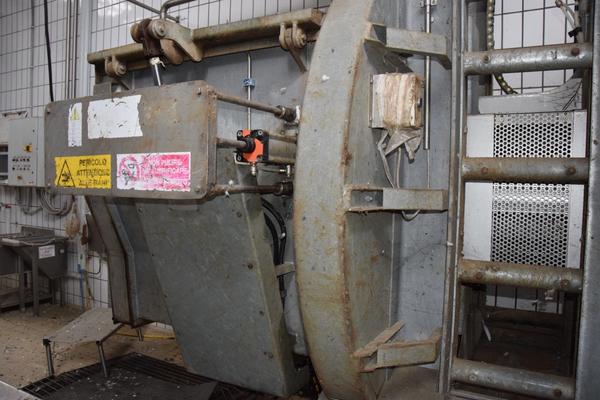1#3256 Trappola macellazione Rovani Engineering & manufacturing Srl in vendita - foto 4