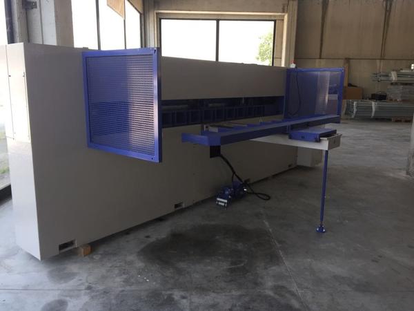 3#3258 Taglierina per impiallacciatura Monguzzi in vendita - foto 6