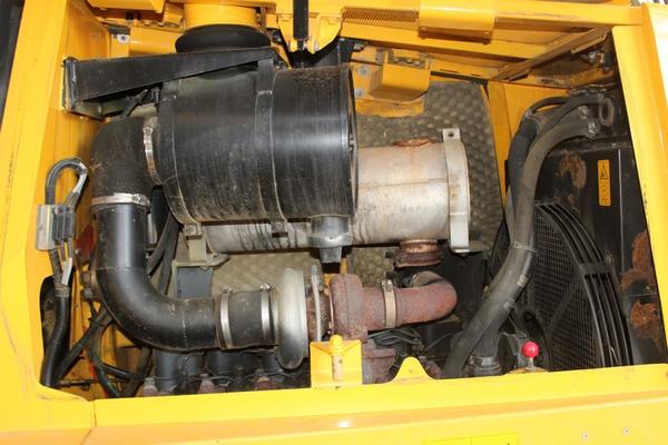 1#3264 Apripista cingolato Dozer D150 in vendita - foto 13