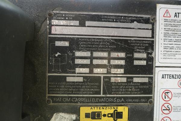12#3266 Carrello elevatore OM e transpallet Komatsu in vendita - foto 8