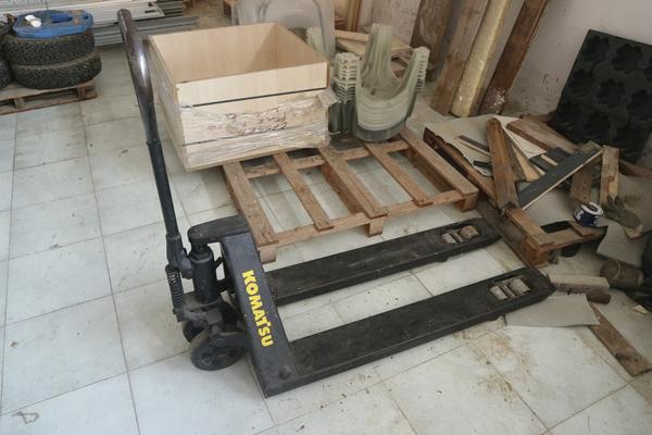 12#3266 Carrello elevatore OM e transpallet Komatsu in vendita - foto 12