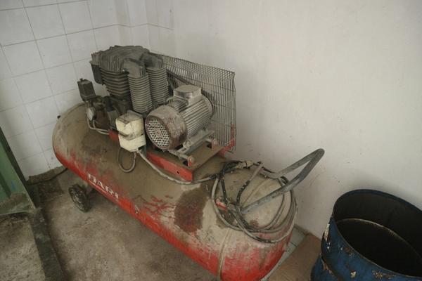 17#3266 Miscelatore per poliolo e compressore Dari in vendita - foto 2