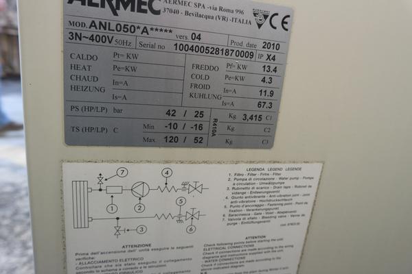 7#3266 Condizionatore Aermec ed estintori in vendita - foto 3