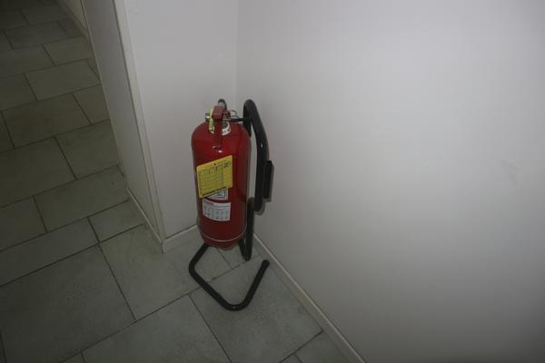 7#3266 Condizionatore Aermec ed estintori in vendita - foto 7