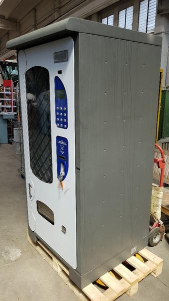 1#3269 Vetrina farmaci Durex in vendita - foto 3