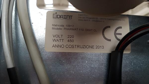 3#3269 Vetrina farmaci Daint in vendita - foto 4
