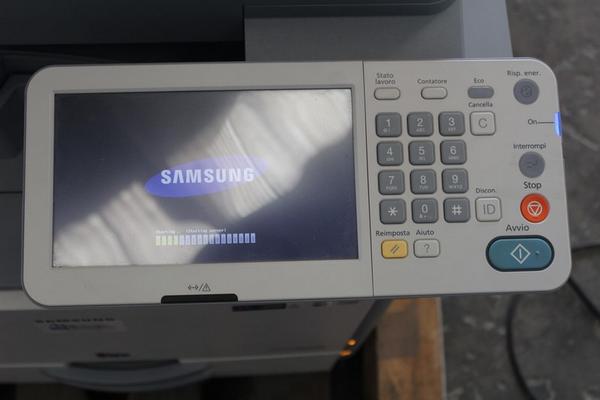 33#3270 Samsung CLX-9250 in vendita - foto 2