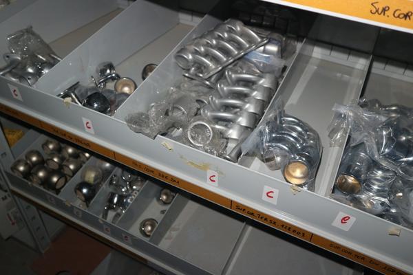 17#3271 Utensileria e minuteria in vendita - foto 12