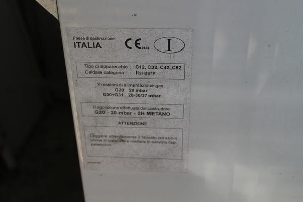 19#3271 Caldaia Riello in vendita - foto 2