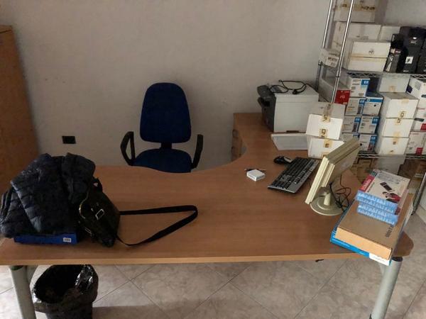 1#3276 Arredamento da ufficio in vendita - foto 4