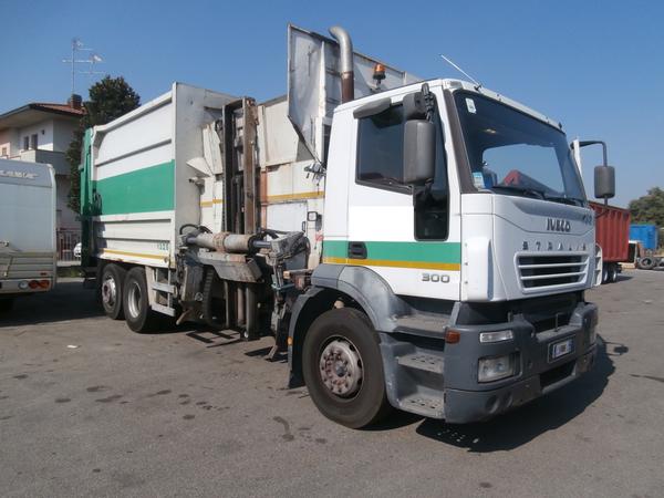 Autocarri in vendita