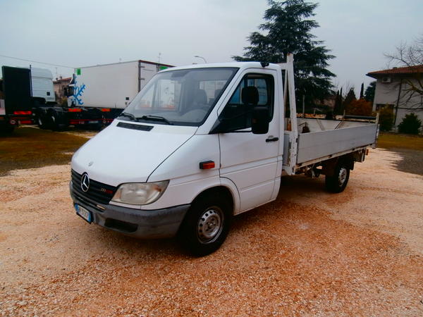 10#3278 Mercedes Sprinter 311 con cassone in vendita - foto 2