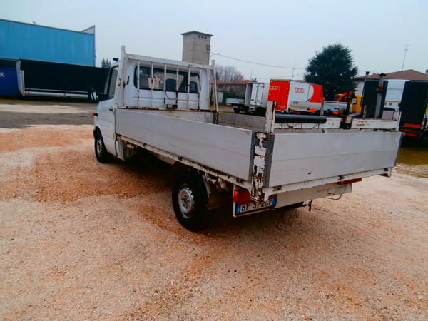 10#3278 Mercedes Sprinter 311 con cassone in vendita - foto 4
