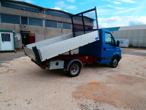 11#3278 Iveco Daily 35C9 in vendita - foto 2