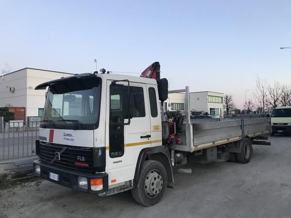 Autocarri in vendita