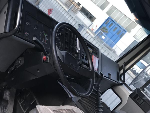 14#3278 Autocarro Volvo FL6 con gru AMCO VEGA 765 in vendita - foto 4