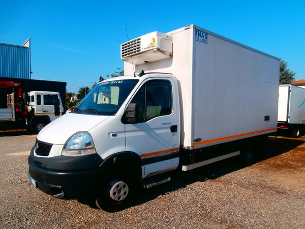 16#3278 Furgone isotermico Renault Mascott 65 in vendita - foto 2