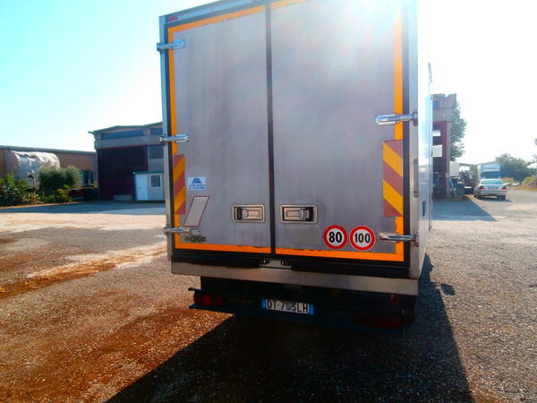 16#3278 Furgone isotermico Renault Mascott 65 in vendita - foto 4